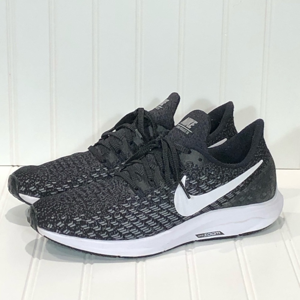 Nike Zoom Pegasus 35 Sneakers